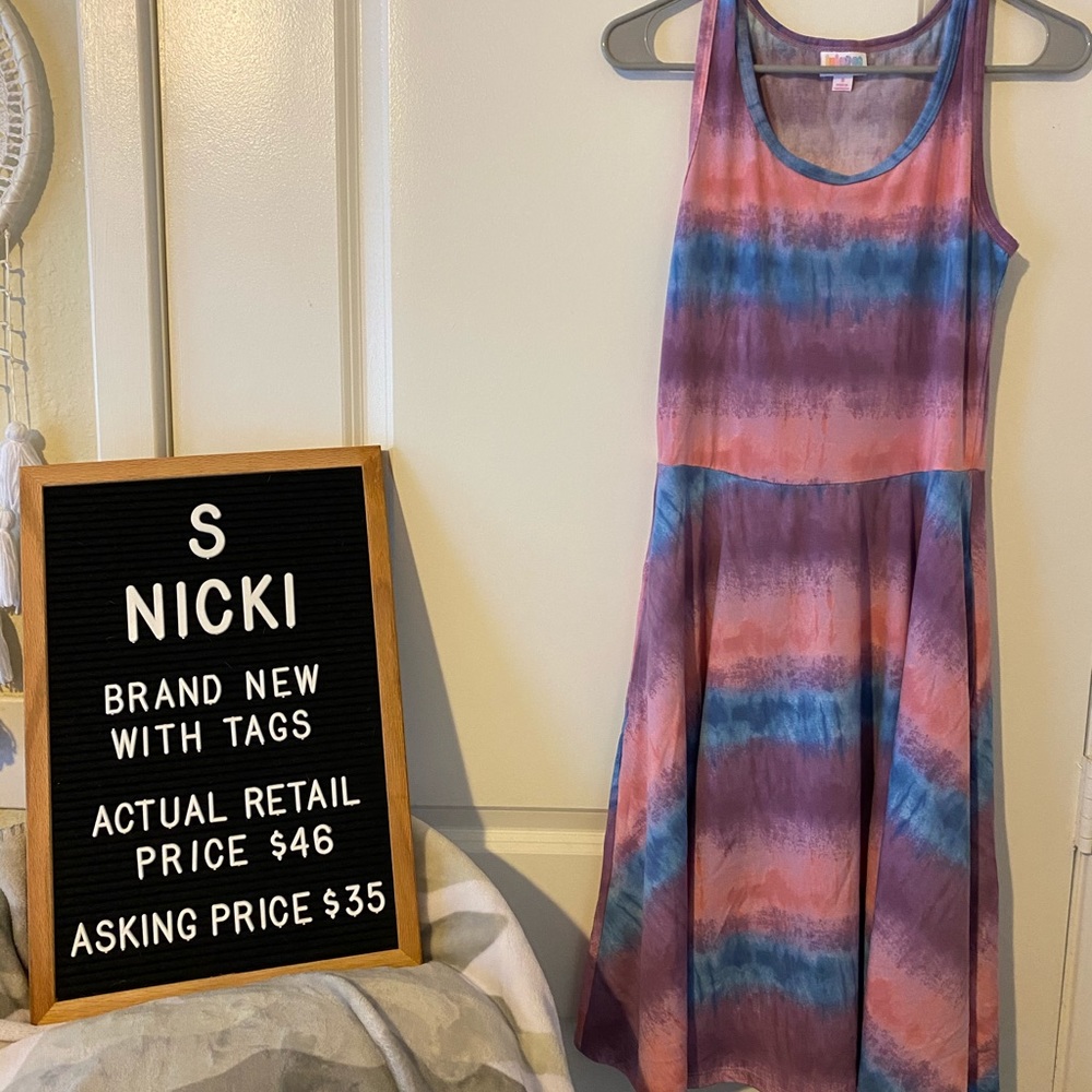 Brand New With Tags Small Lularoe Nicki Dress